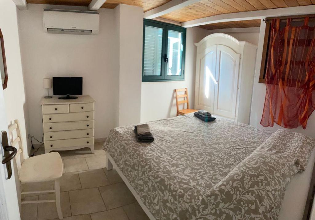 Relais Villa Lucia กาโรวิญโญ ภายนอก รูปภาพ