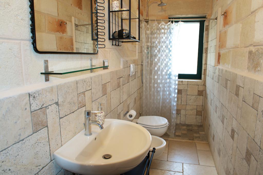Relais Villa Lucia กาโรวิญโญ ภายนอก รูปภาพ
