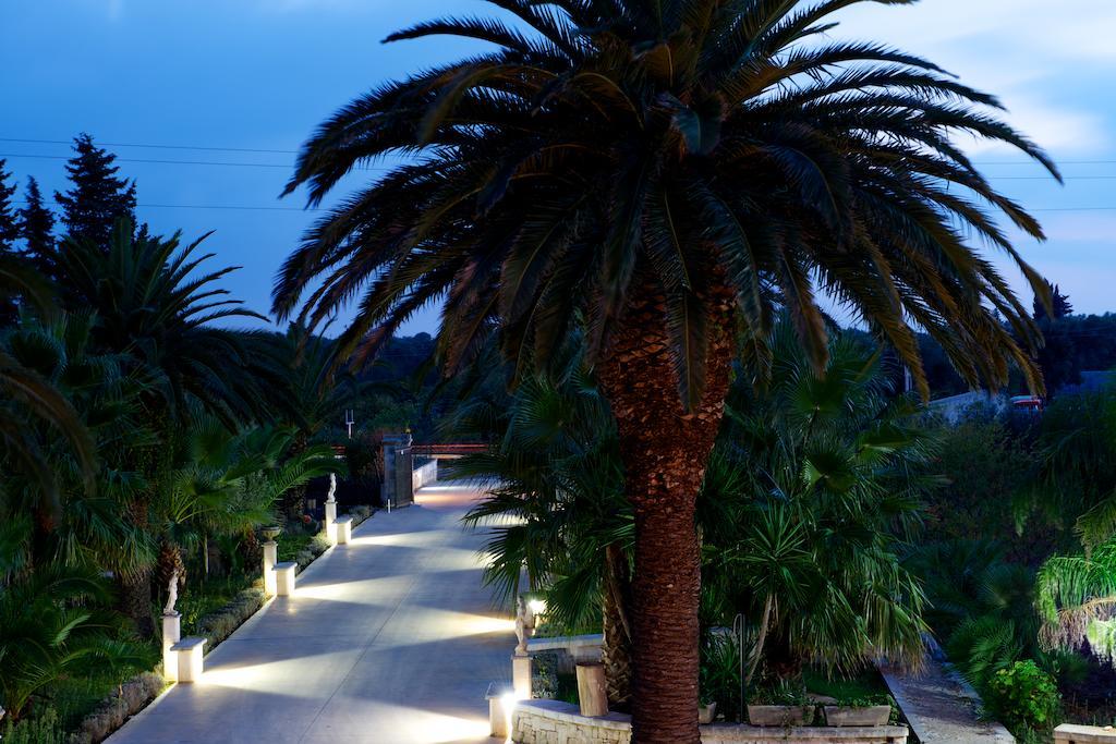 Relais Villa Lucia กาโรวิญโญ ภายนอก รูปภาพ